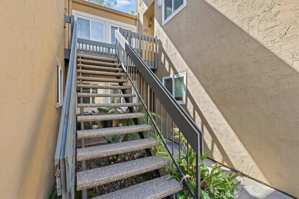 17099 W Bernardo 203, San Diego, California 92127 home-pic-3