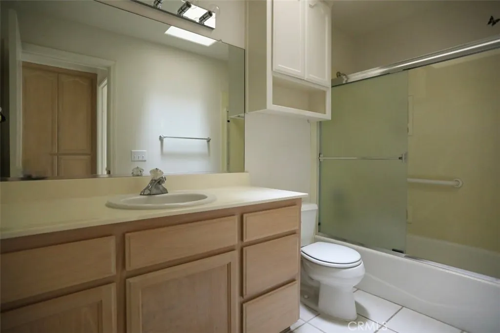 1261 San Sorrento Court, Grover Beach, California 93433 home-pic-33