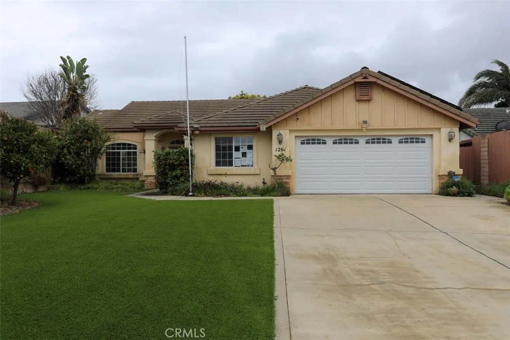 1261 San Sorrento Court, Grover Beach, California 93433 home-pic-0