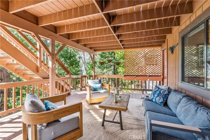 2nd level deck