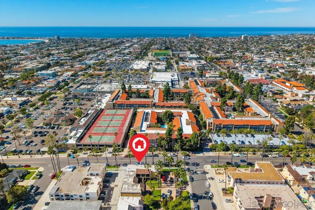 1915 Emerald St F, San Diego, California 92109 home-pic-29