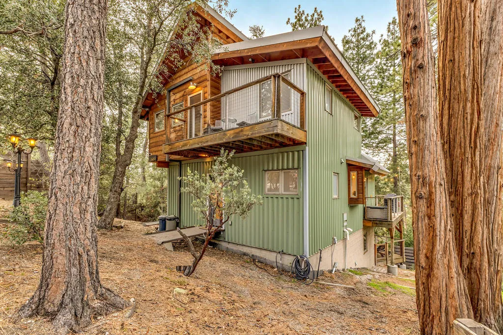 26620 Crestview Drive, Idyllwild, California 92549 home-pic-38