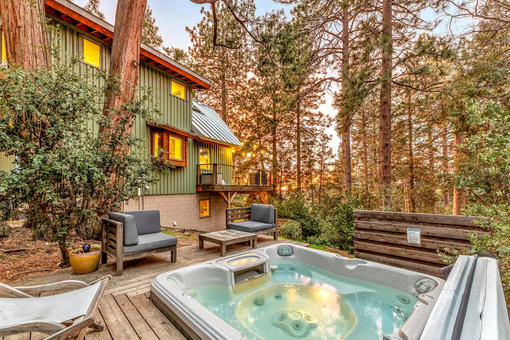 26620 Crestview Drive, Idyllwild, California 92549 home-pic-42