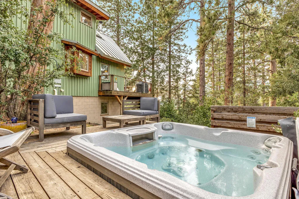 26620 Crestview Drive, Idyllwild, California 92549 home-pic-35