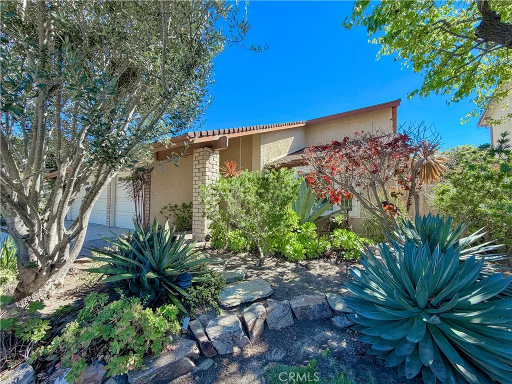 3324 Big Cloud, Thousand Oaks, California 91360 home-pic-1