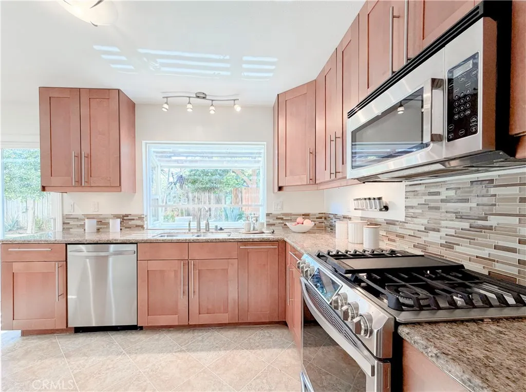 3324 Big Cloud, Thousand Oaks, California 91360 home-pic-6