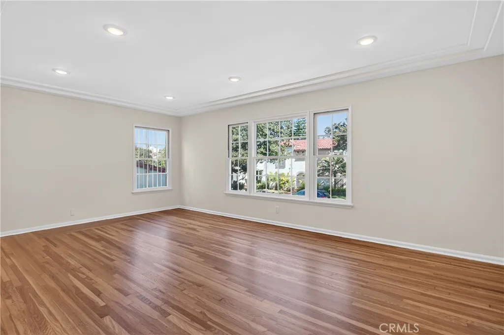1225 Smithwood Drive, Los Angeles, California 90035 home-pic-35