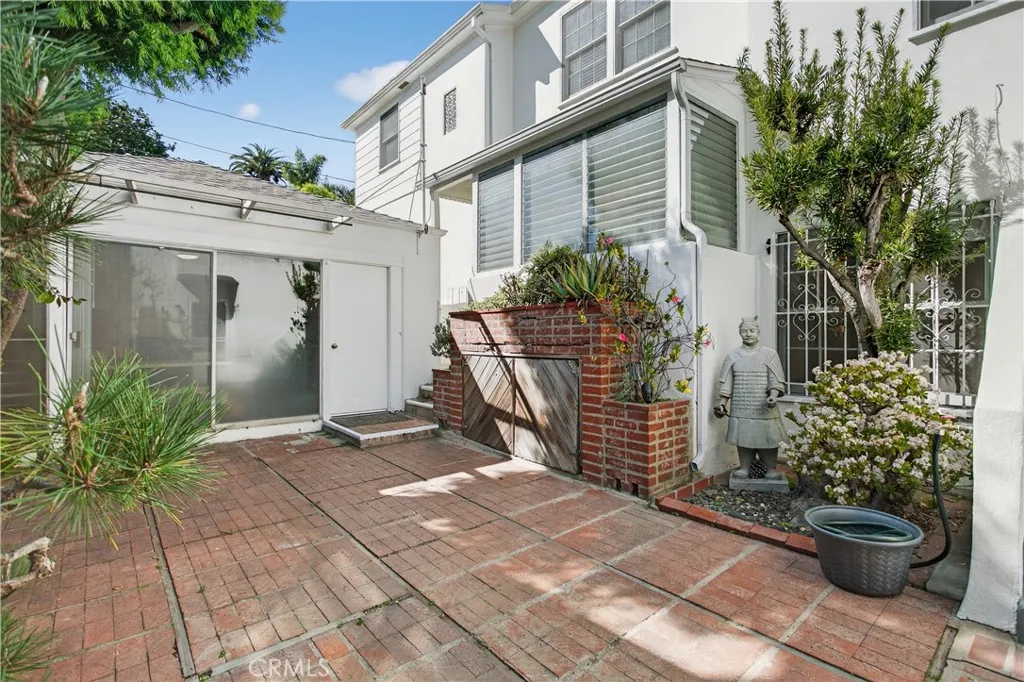 1225 Smithwood Drive, Los Angeles, California 90035 home-pic-29