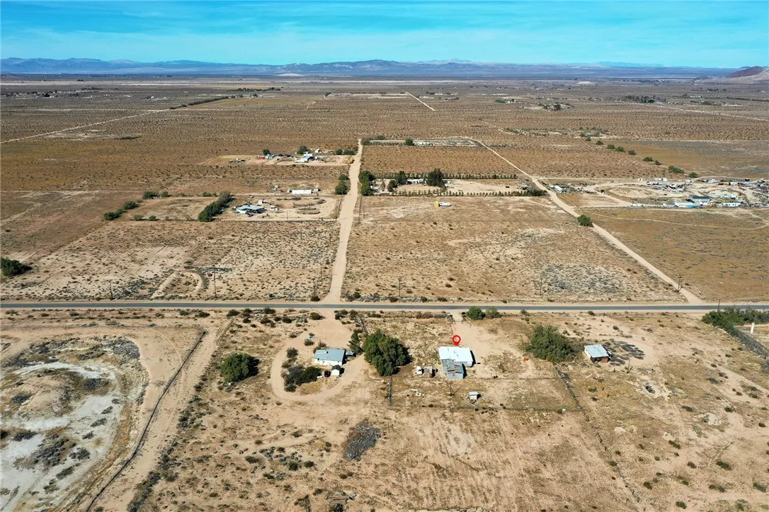 47631 Valley Center, Newberry Springs, California 92365 home-pic-29