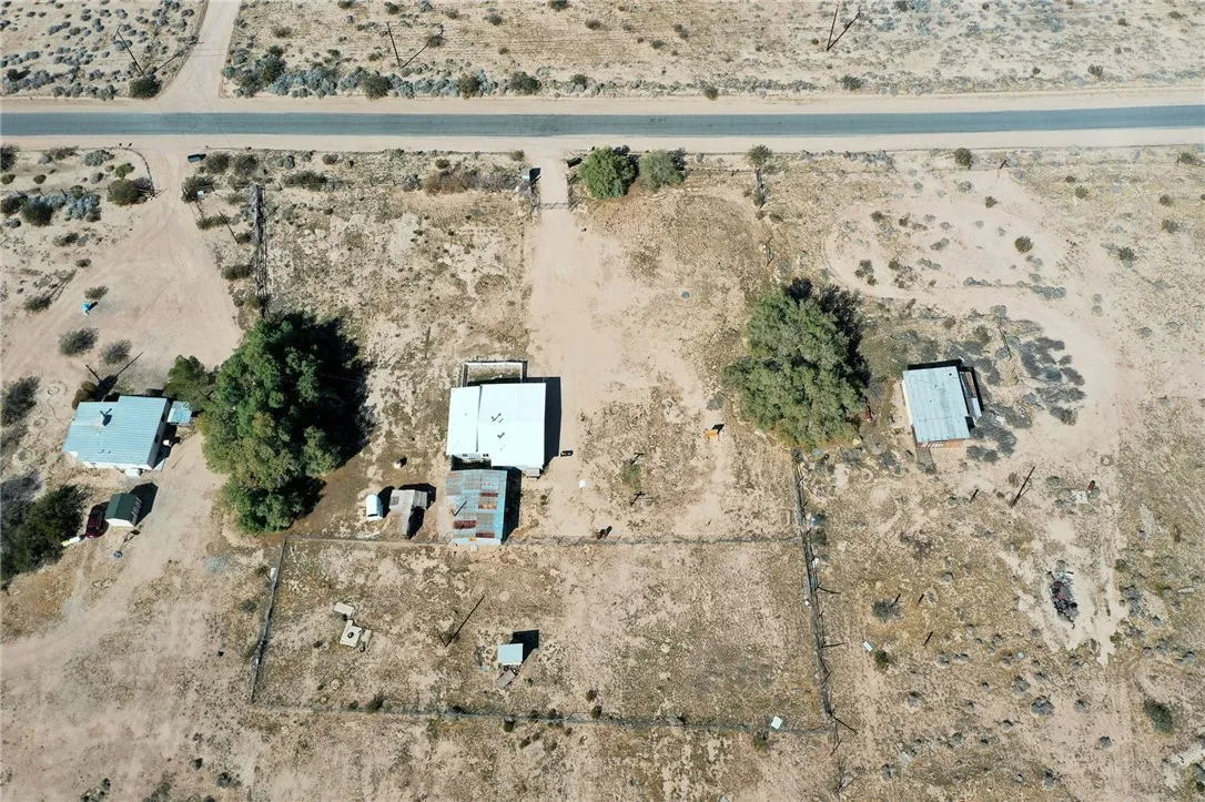 47631 Valley Center, Newberry Springs, California 92365 home-pic-30