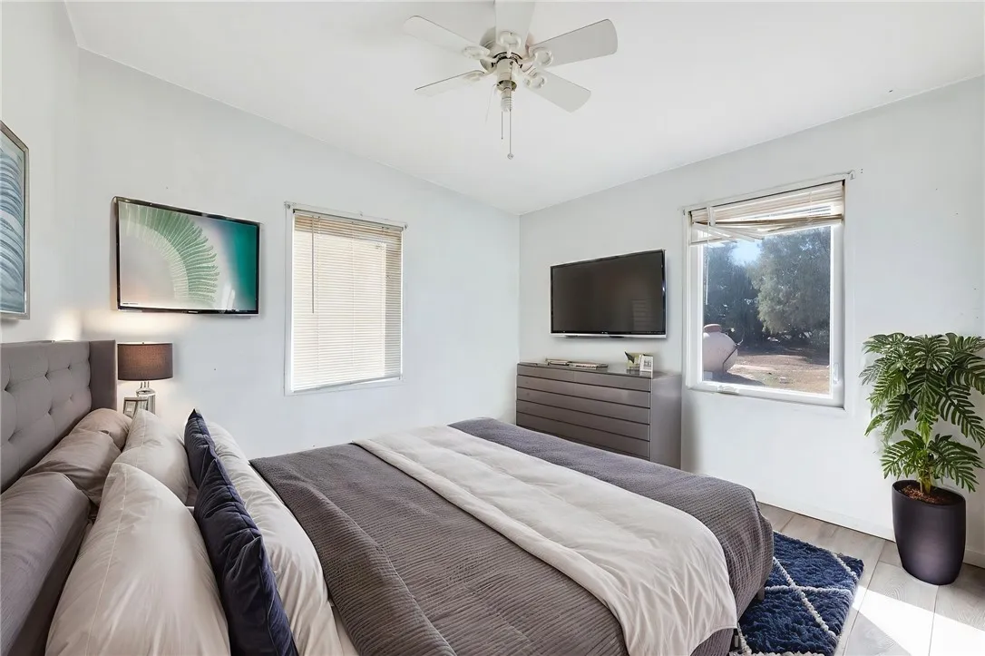 47631 Valley Center, Newberry Springs, California 92365 home-pic-14