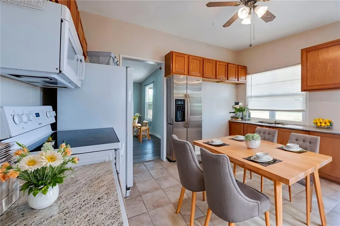 47631 Valley Center, Newberry Springs, California 92365 home-pic-7