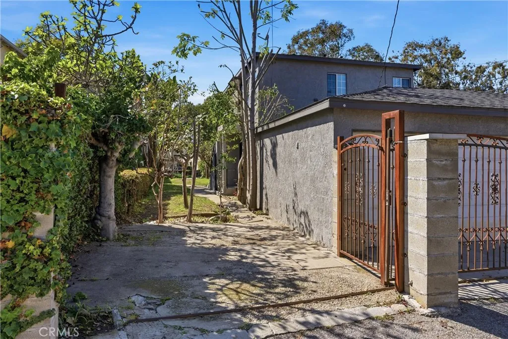 2117 Stewart Street, Santa Monica, California 90404 home-pic-6
