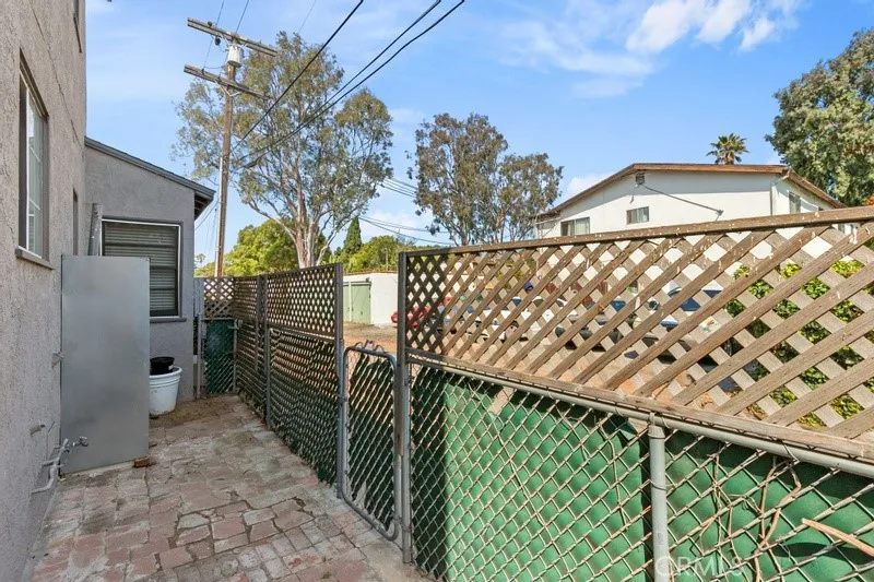 2117 Stewart Street, Santa Monica, California 90404 home-pic-9