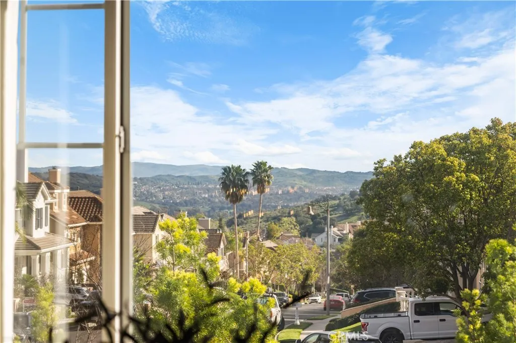 23195 Stoneridge, Mission Viejo, California 92692 home-pic-32