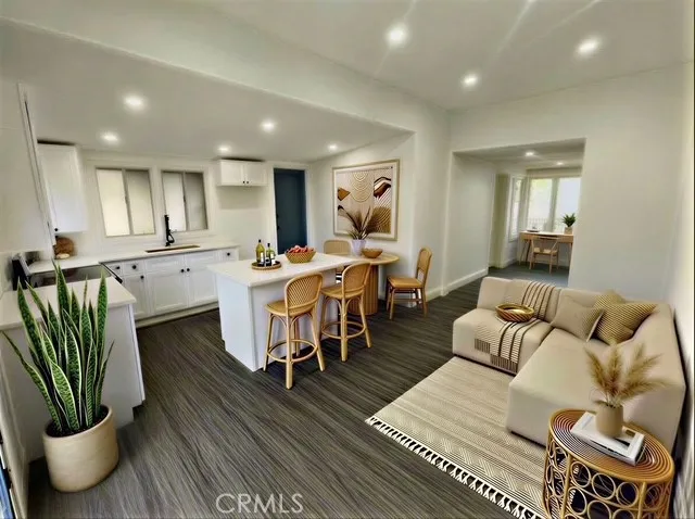 1334 S Berendo Street, Los Angeles, California 90006 home-pic-9