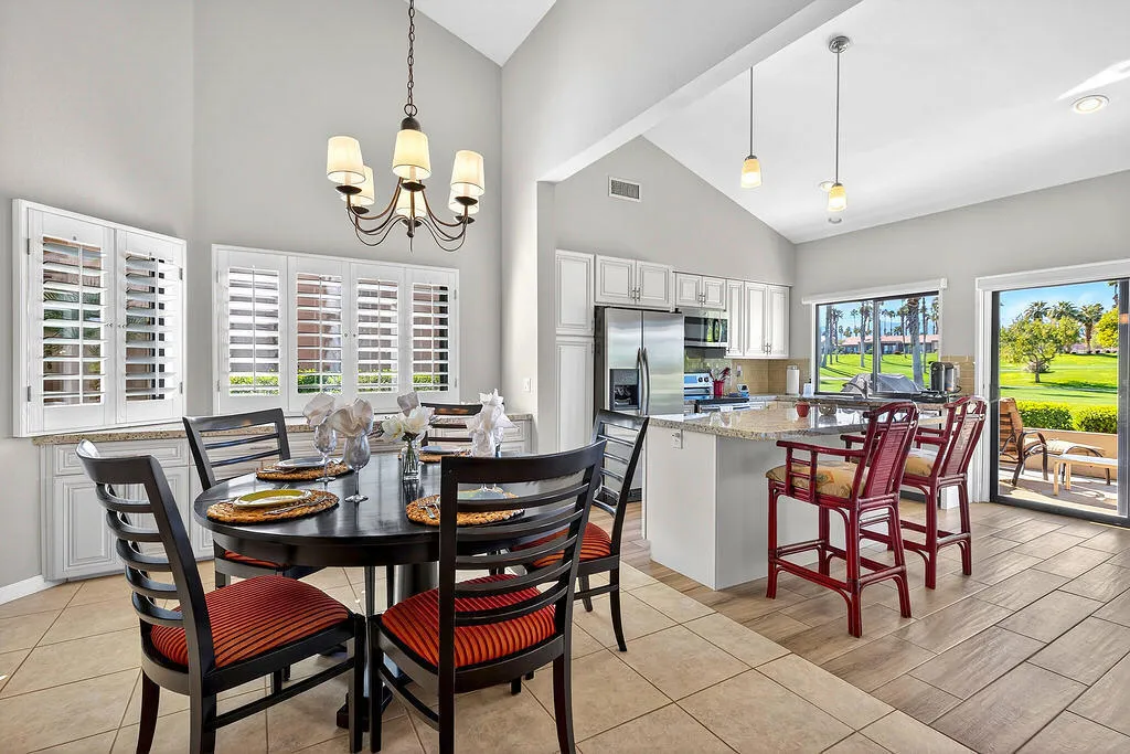 38843 Lobelia Circle, Palm Desert, California 92211 home-pic-7
