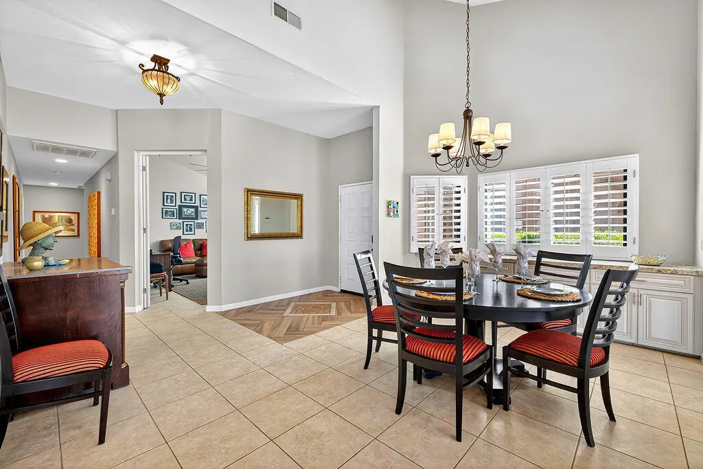 38843 Lobelia Circle, Palm Desert, California 92211 home-pic-6
