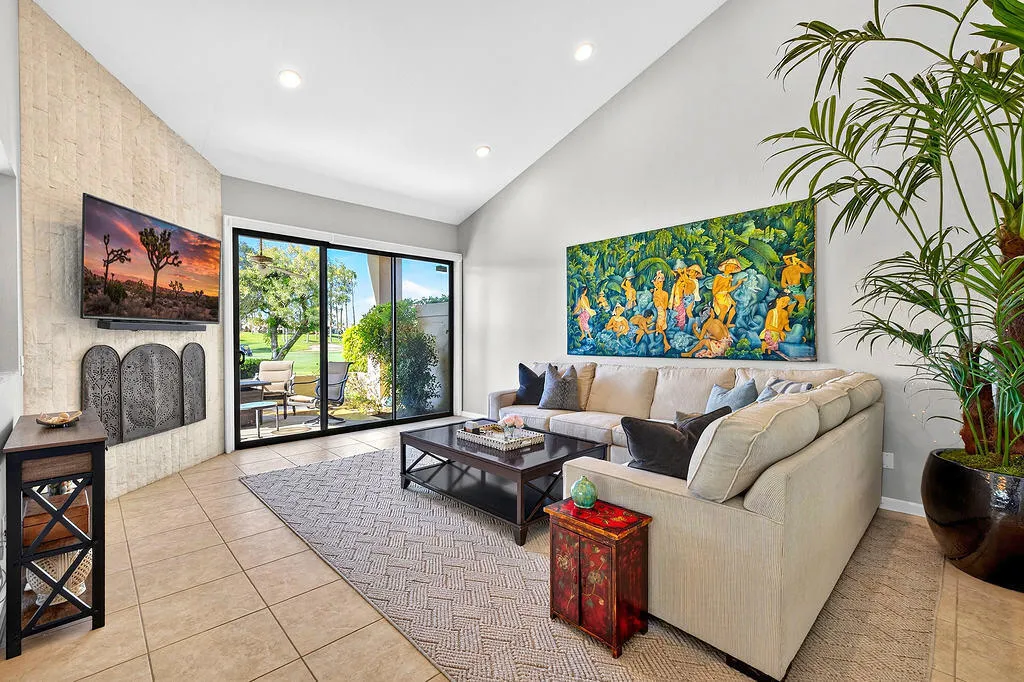 38843 Lobelia Circle, Palm Desert, California 92211 home-pic-13