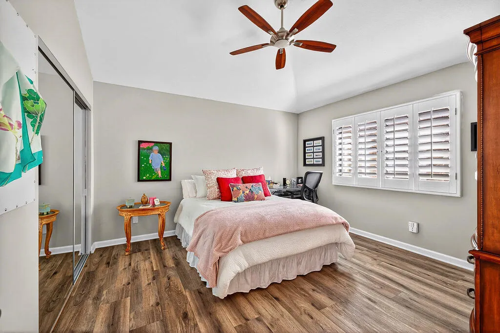 38843 Lobelia Circle, Palm Desert, California 92211 home-pic-18