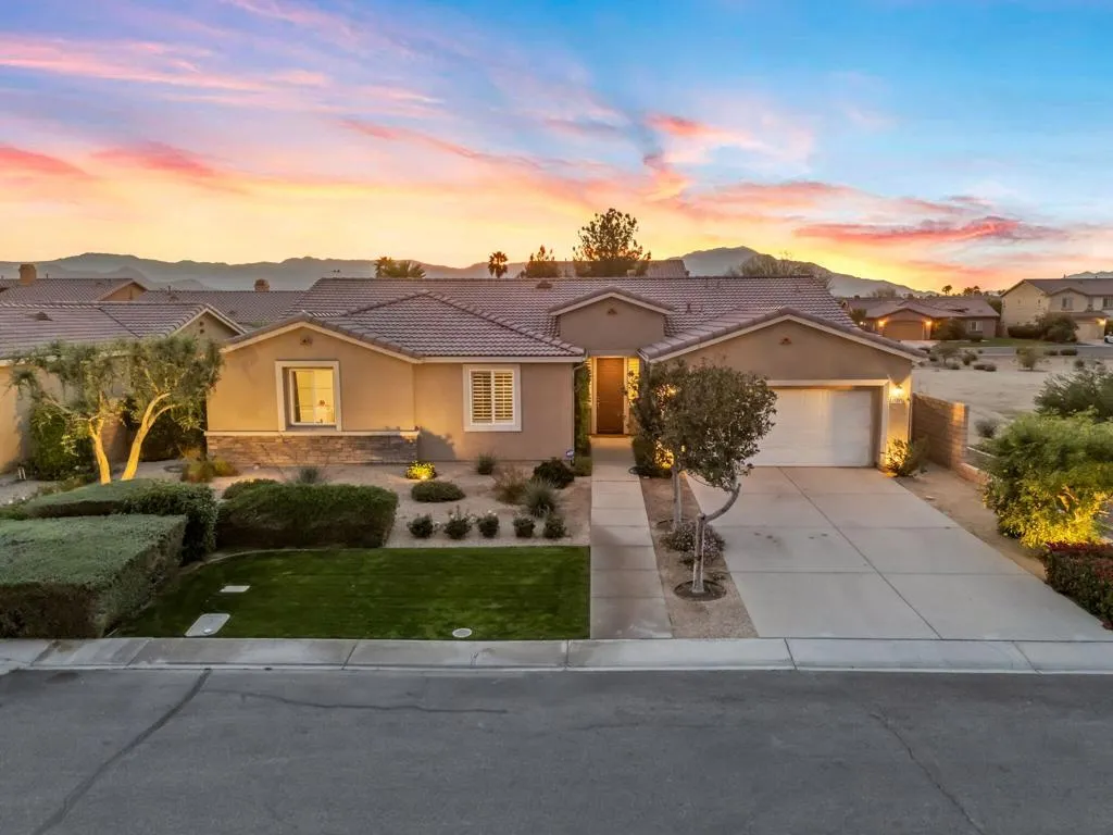 41371 Doyle Street, Indio, California 92203 home-pic-62