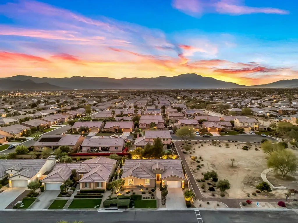 41371 Doyle Street, Indio, California 92203 home-pic-70