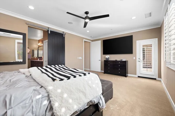 32-web-or-mls-8M4A2350