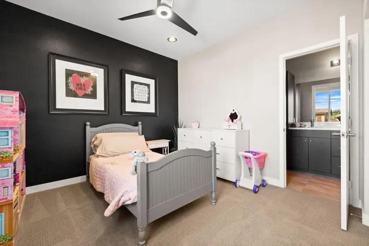 55-web-or-mls-8M4A2197