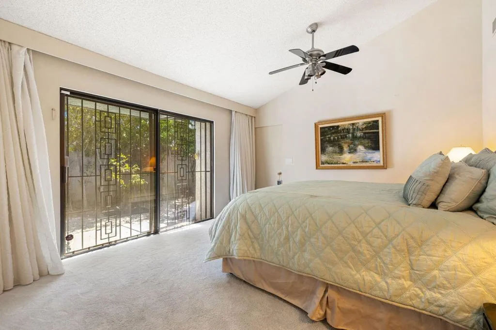 2082 S Madrona Drive, Palm Springs, California 92264 home-pic-38