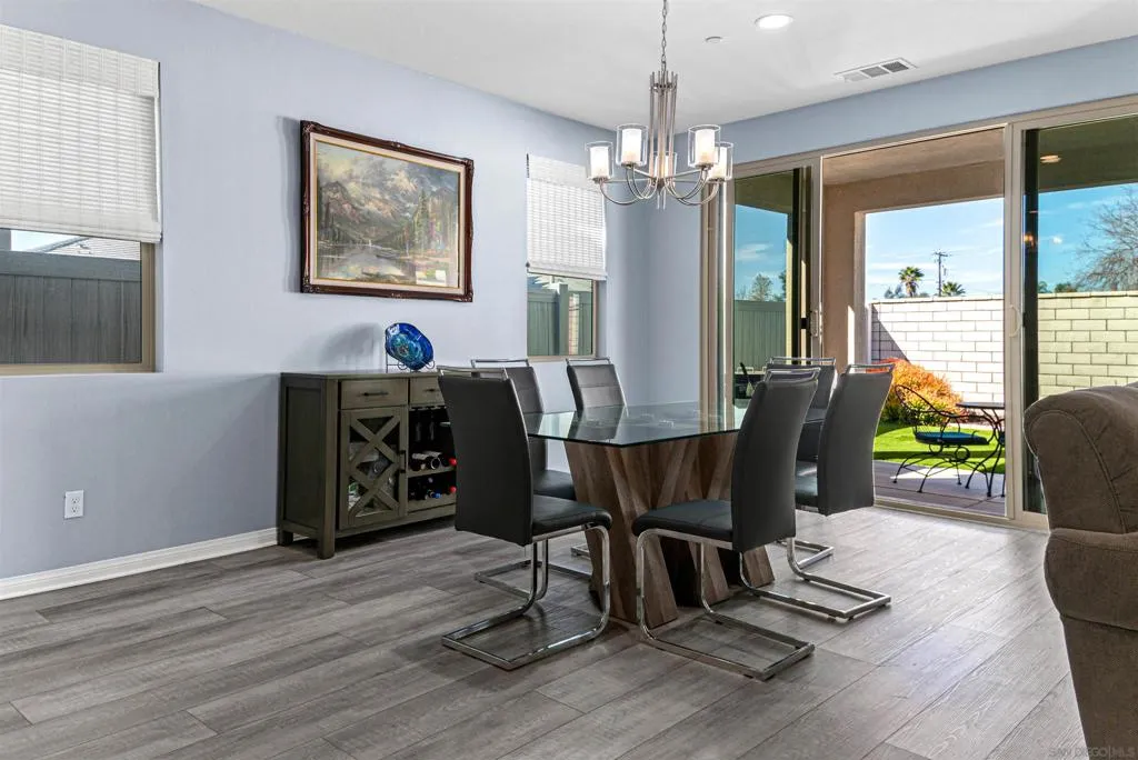 27936 Autumn Ct, Valley Center, California 92082 home-pic-12