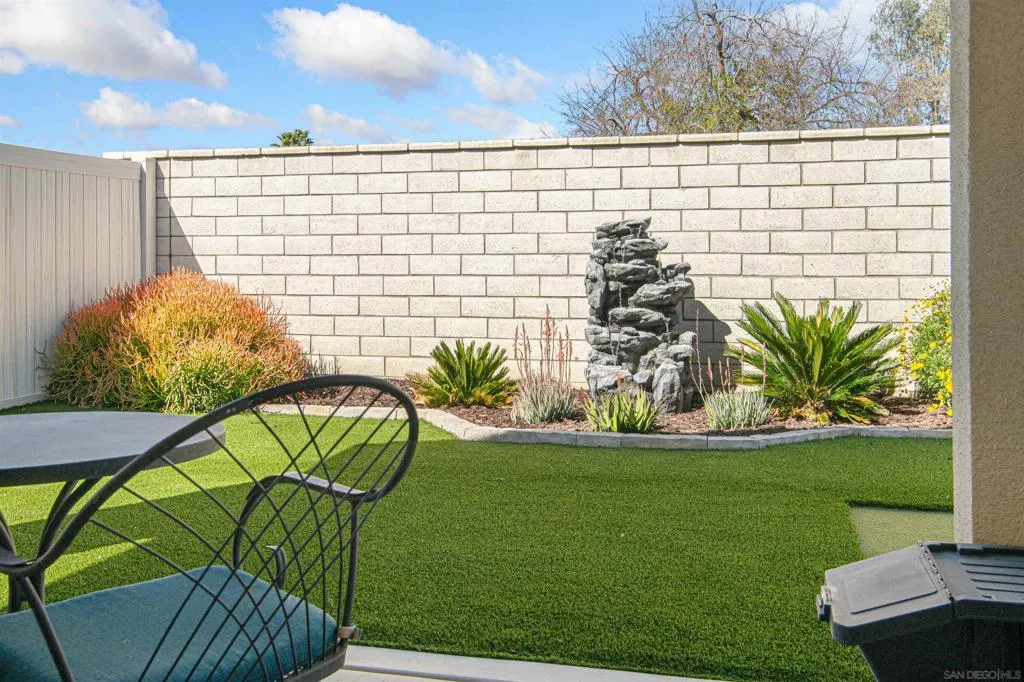 27936 Autumn Ct, Valley Center, California 92082 home-pic-6