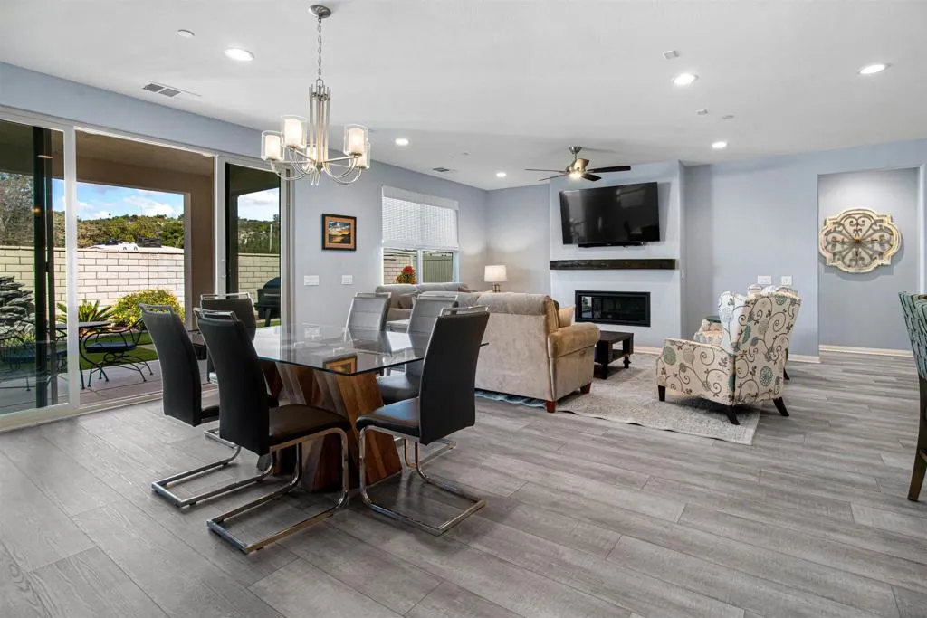 27936 Autumn Ct, Valley Center, California 92082 home-pic-9
