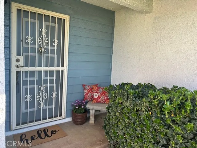 61 Sparrow Court, Redlands, California 92374 home-pic-15