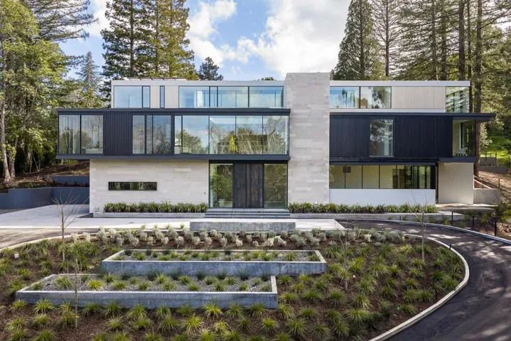 100 New Place Road, Hillsborough, California 94010