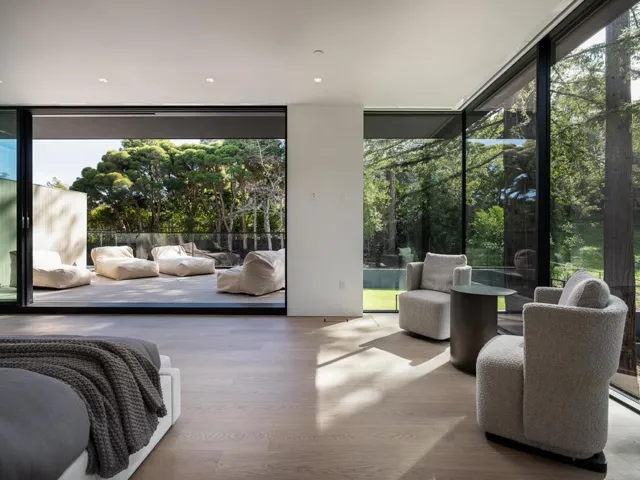 100 New Place Road, Hillsborough, California 94010