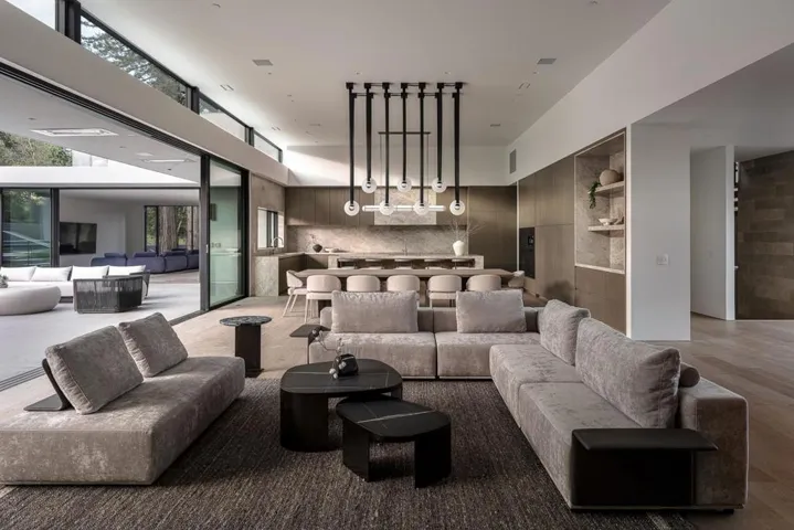 100 New Place Road, Hillsborough, California 94010