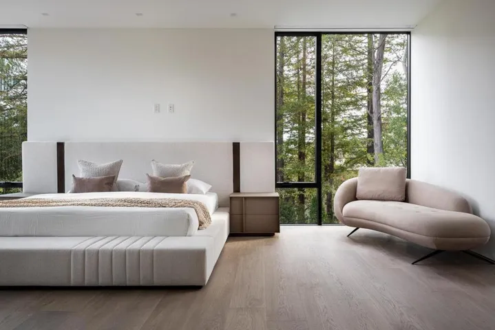 100 New Place Road, Hillsborough, California 94010