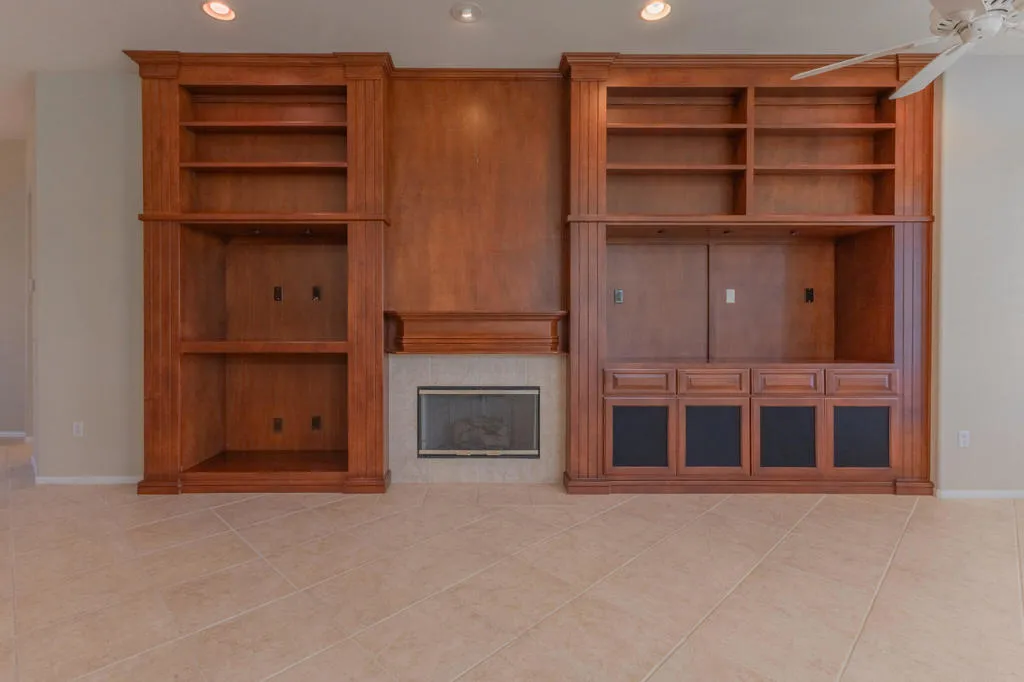 44074 Royal Troon Drive, Indio, California 92201 home-pic-9