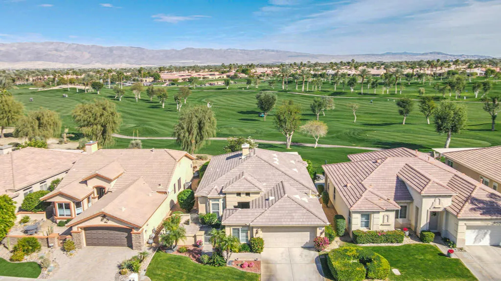 44074 Royal Troon Drive, Indio, California 92201 home-pic-30