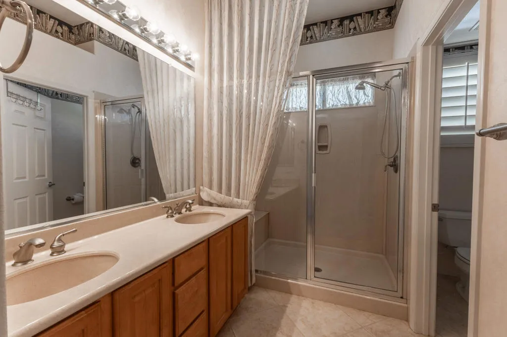 44074 Royal Troon Drive, Indio, California 92201 home-pic-20