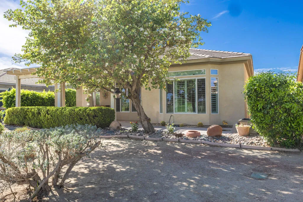 44074 Royal Troon Drive, Indio, California 92201 home-pic-28