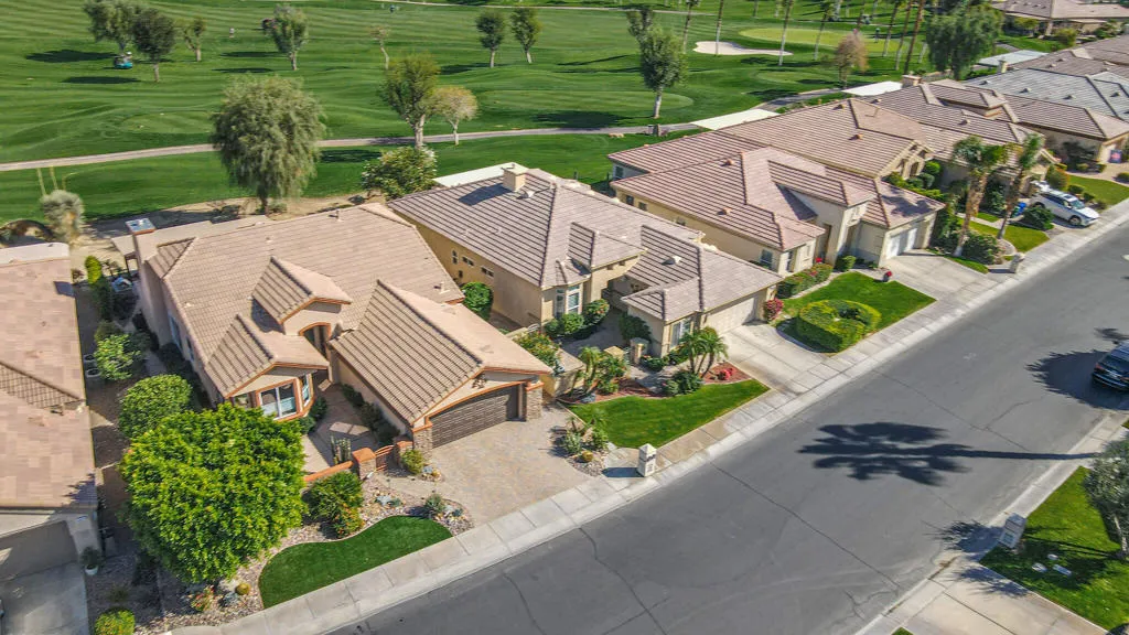 44074 Royal Troon Drive, Indio, California 92201 home-pic-31