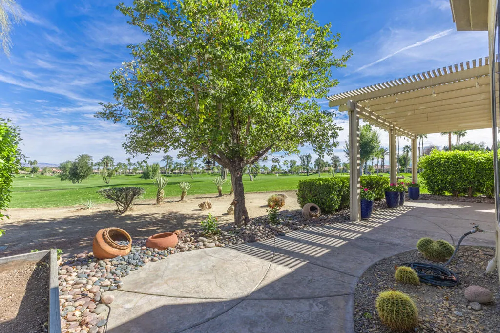 44074 Royal Troon Drive, Indio, California 92201 home-pic-27