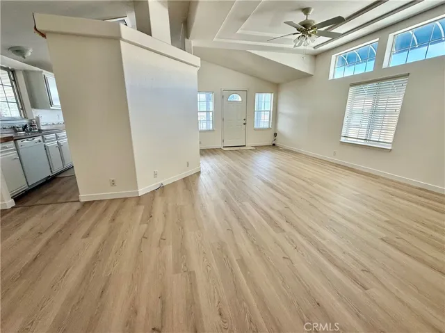 New flooring throughout. New photos to come.