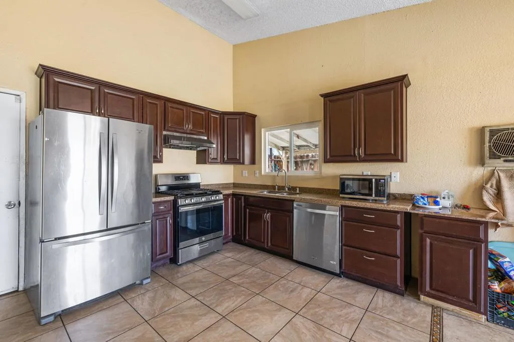 68110 Empalmo Road, Cathedral City, California 92234 home-pic-7