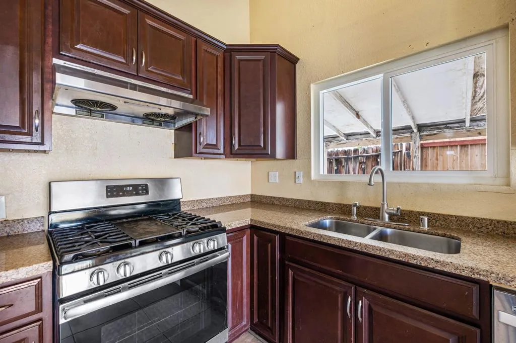 68110 Empalmo Road, Cathedral City, California 92234 home-pic-8