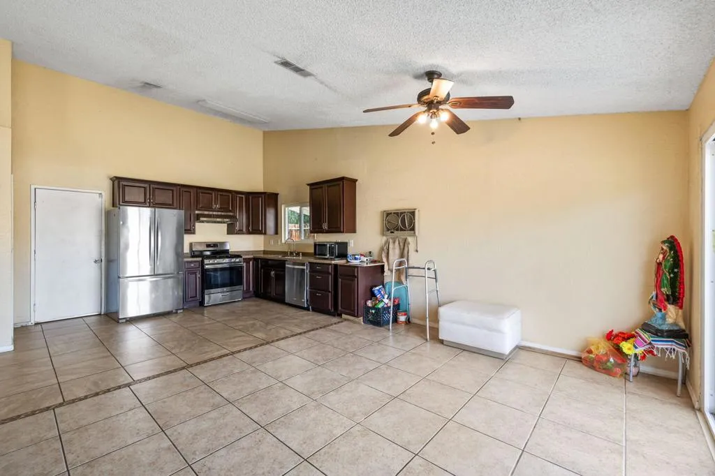 68110 Empalmo Road, Cathedral City, California 92234 home-pic-14