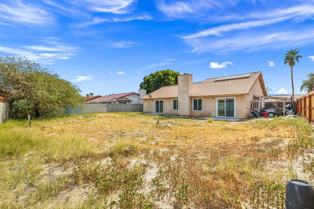 68110 Empalmo Road, Cathedral City, California 92234 home-pic-37
