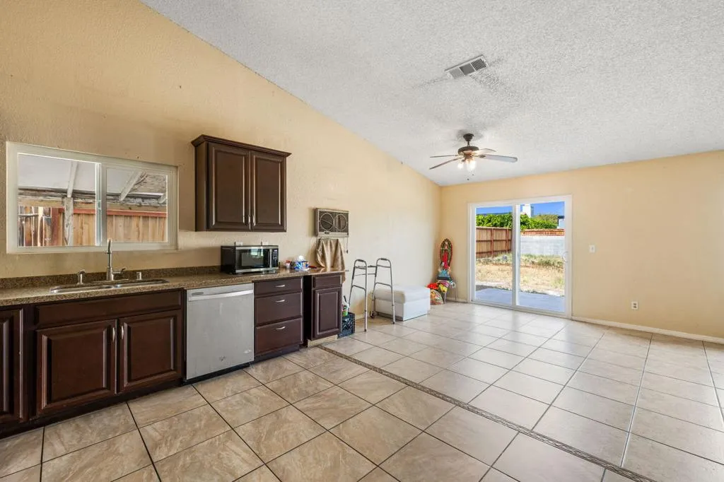 68110 Empalmo Road, Cathedral City, California 92234 home-pic-6