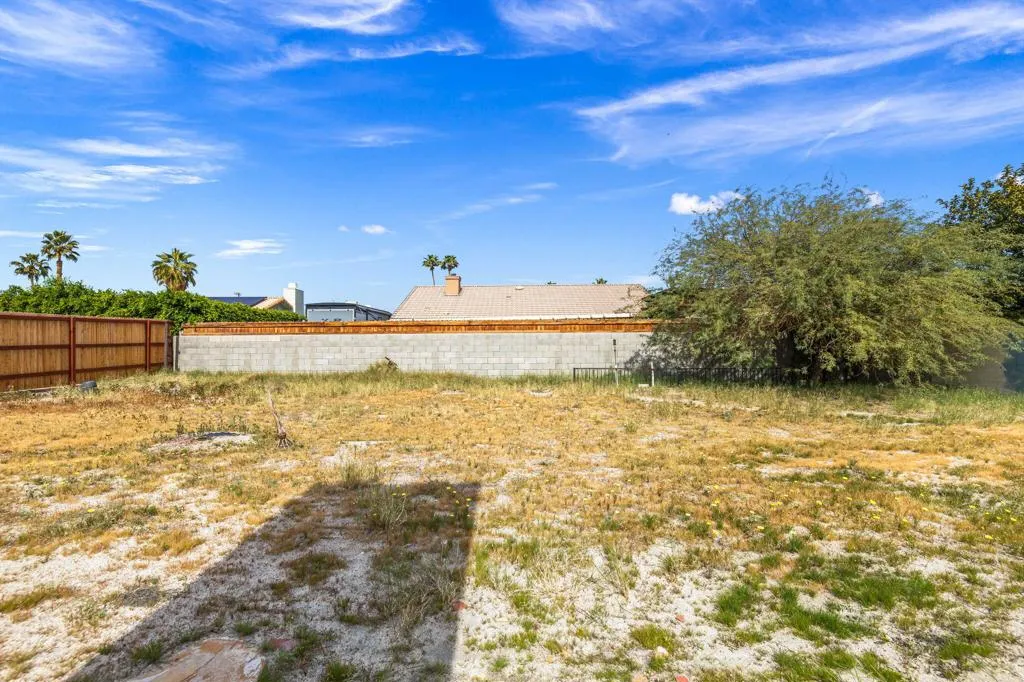 68110 Empalmo Road, Cathedral City, California 92234 home-pic-35
